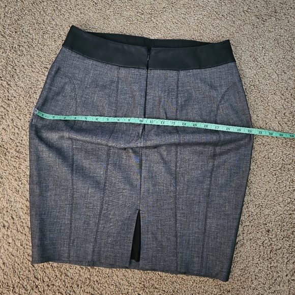 Express Grey Skirt Suit in SZ 10 - Picture 7 of 14